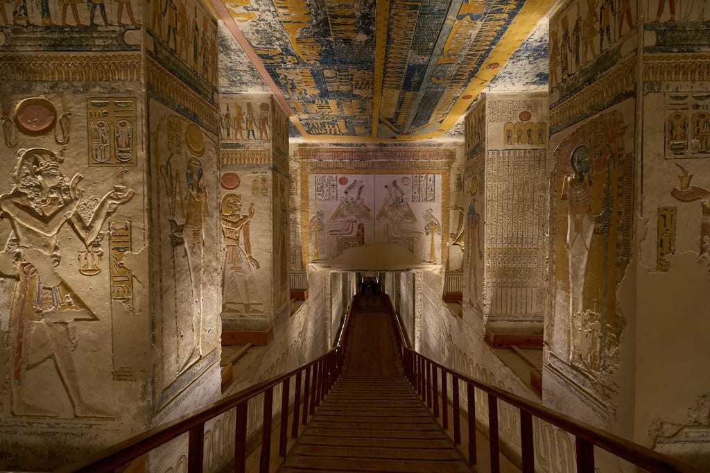 Valley of the Kings, Egypt inside tomb