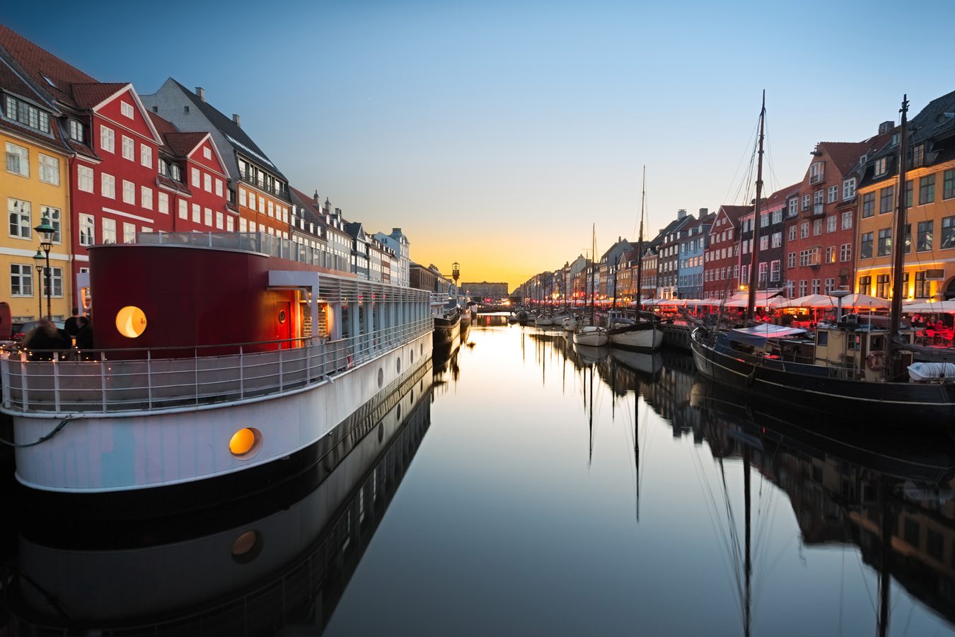 Luxury Honeymoon in Nyhavn