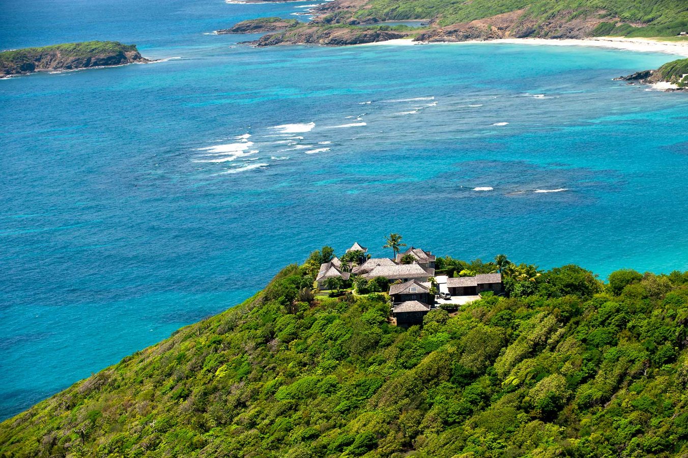 Private tours in Mustique