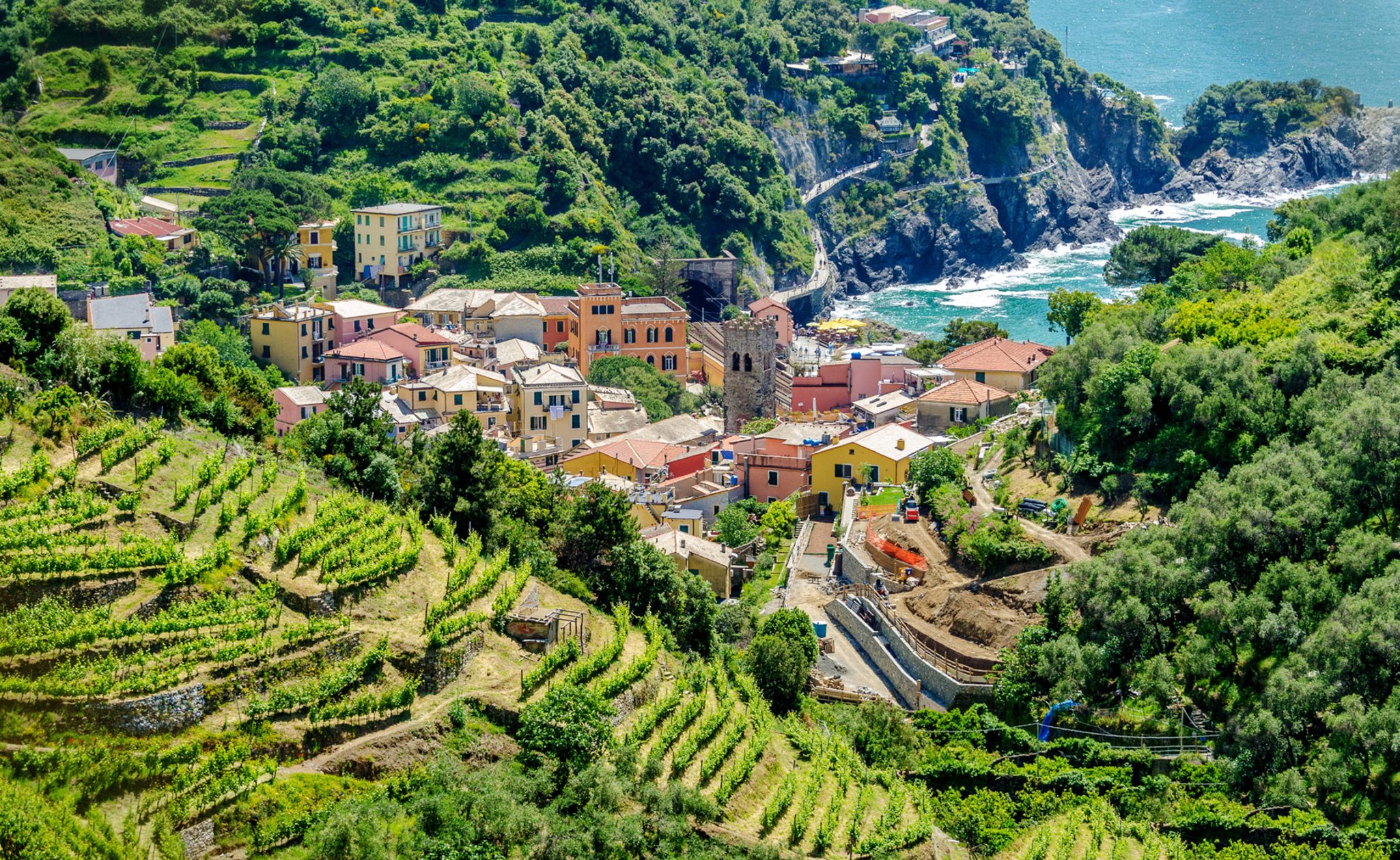 Clinque Terre hikes