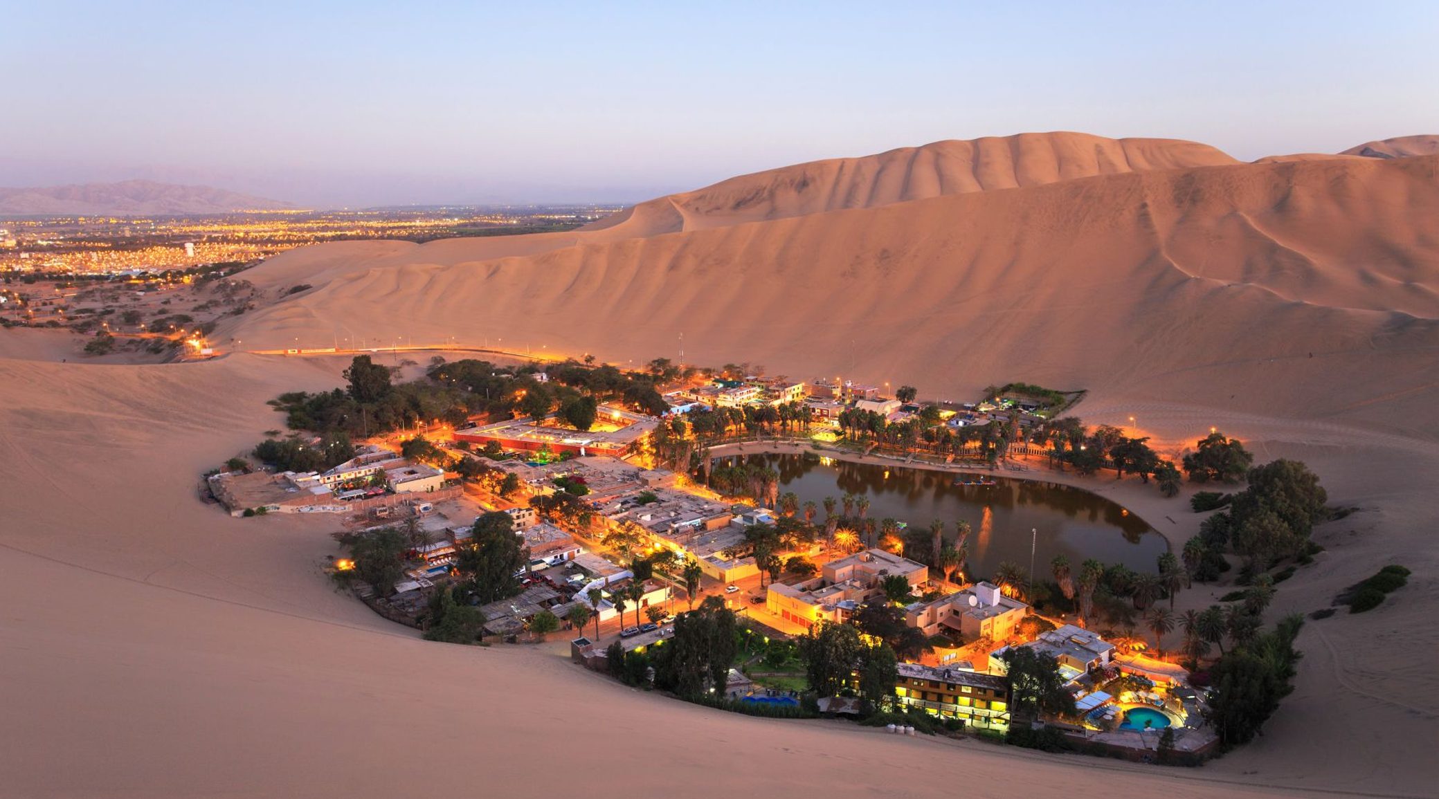 Huacachina in the evening