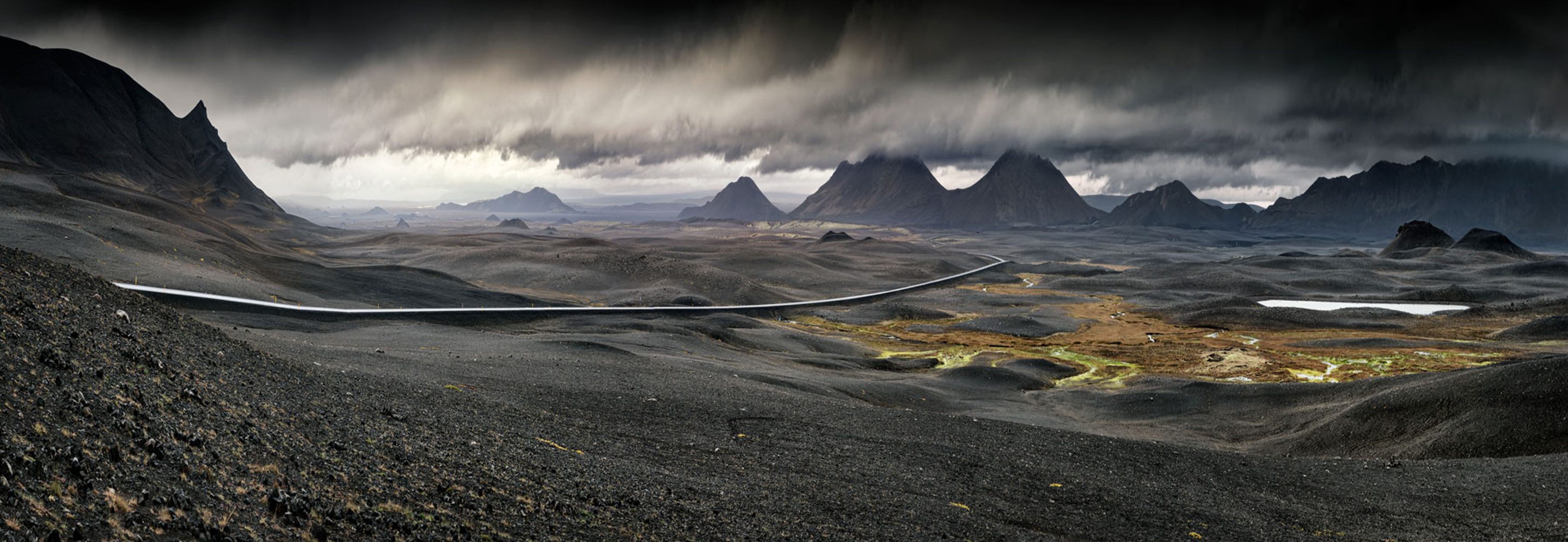 Road into the Diamond Circle