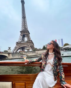 Ettanya in Paris