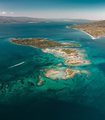 Revenge travel in Greece
