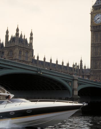 Superhawk 34, The World Is Not Enough