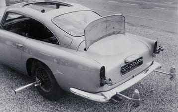 Aston Martin James Bond