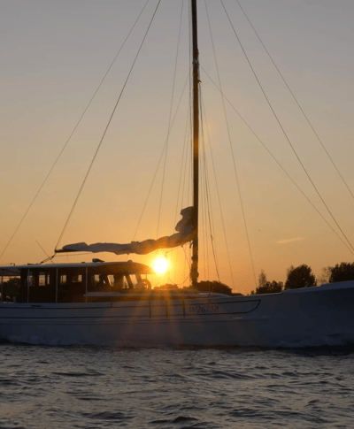 Sail into the Venetian sunset, Black Tomato x 007