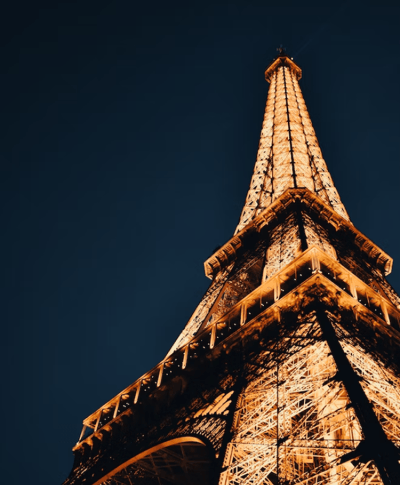 Le Jules Verne – an exclusive restaurant at the Eiffel Tower, Black Tomato x 007