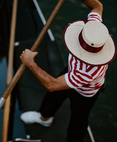 Gondolier, Venice