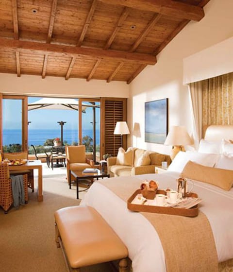 Pelican Hill Newport Beach | Black Tomato