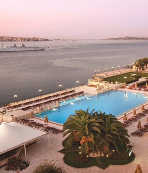Luxury holiday at the Çırağan Palace Kempinski, Istanbul, Turkey