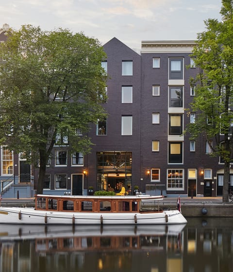 Luxury Hotels in Amsterdam