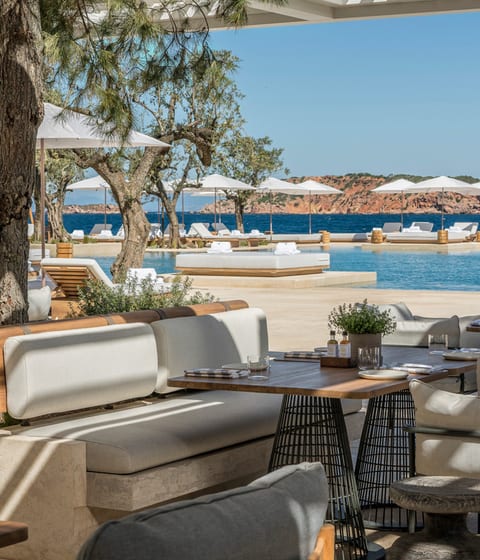Four Seasons Astir Palace Hotel, Athens | Luxury Hotels & Resorts in Greece | Black Tomato
