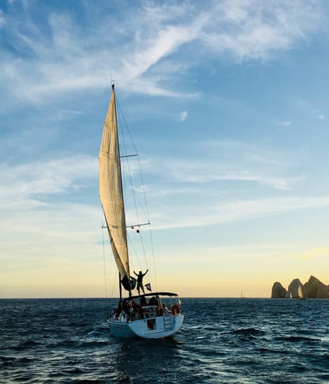 Experience Los Cabos with Surf Air x Black Tomato