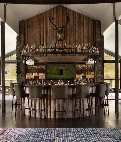 Deplar farm bar