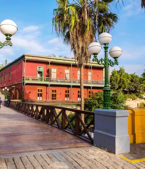 barranco-district-lima-bridge-architecture-in-peru