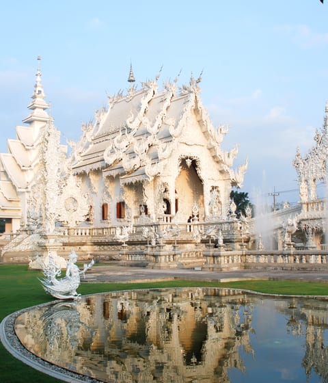wat rong khun white temple in Chiang Rai in thailand