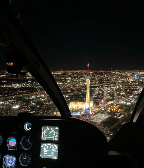 las vegas helicopter tour at night in nevada in usa