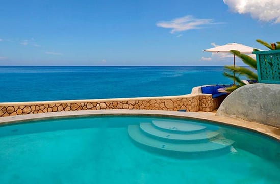 A beautiful pool in Jamaica