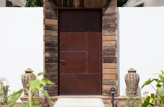 The hidden entrance to your luxury hotel in Belize