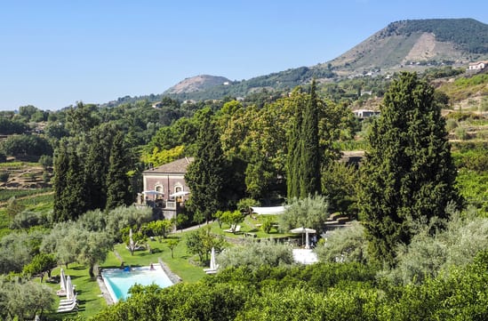Monaci delle Terre Nere