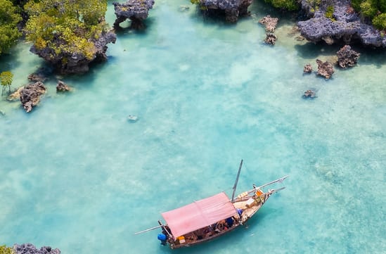 Mozambique Dhow Boat Safaria
