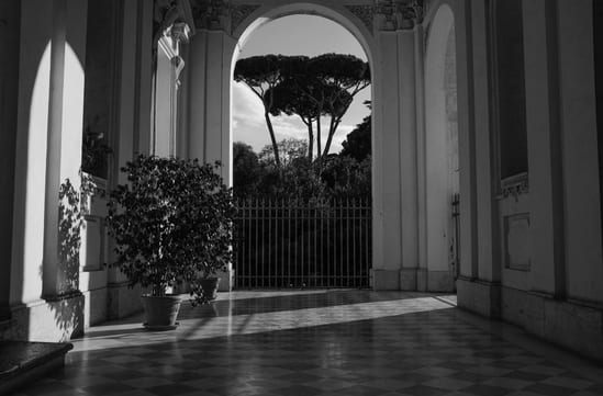 Rome courtyard in black and white, Ripley Set Jetting