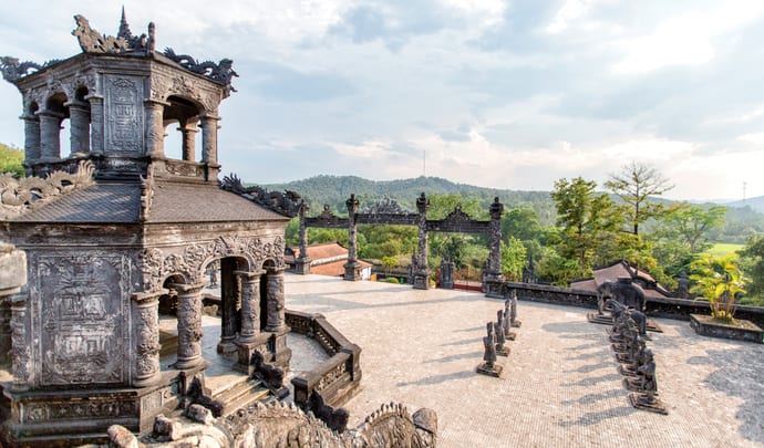 Tomb Khai Dinh, Vietnam