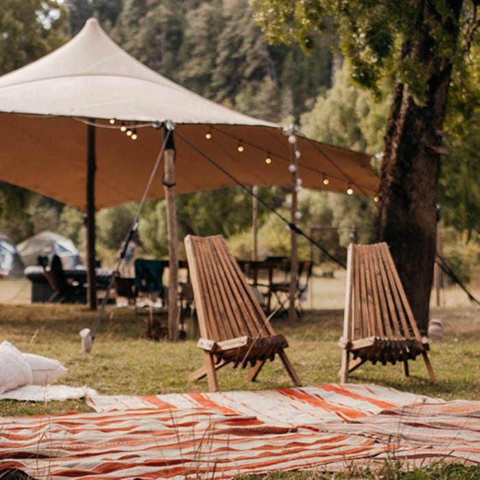 Luxury blink camp