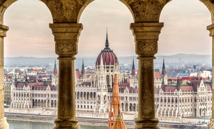See the city of Budapest
