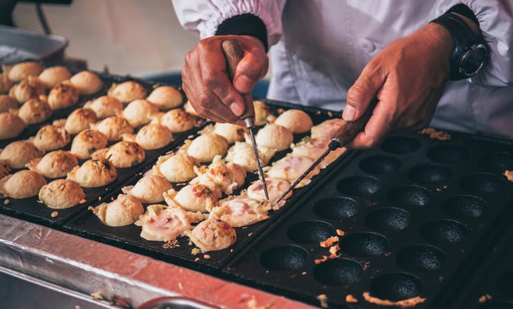 Street food tour in Osaka