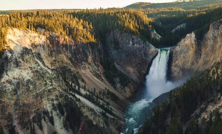 Yellowstone falls, USA