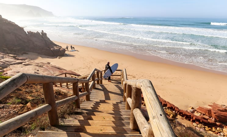 beach in the algarve in portugal