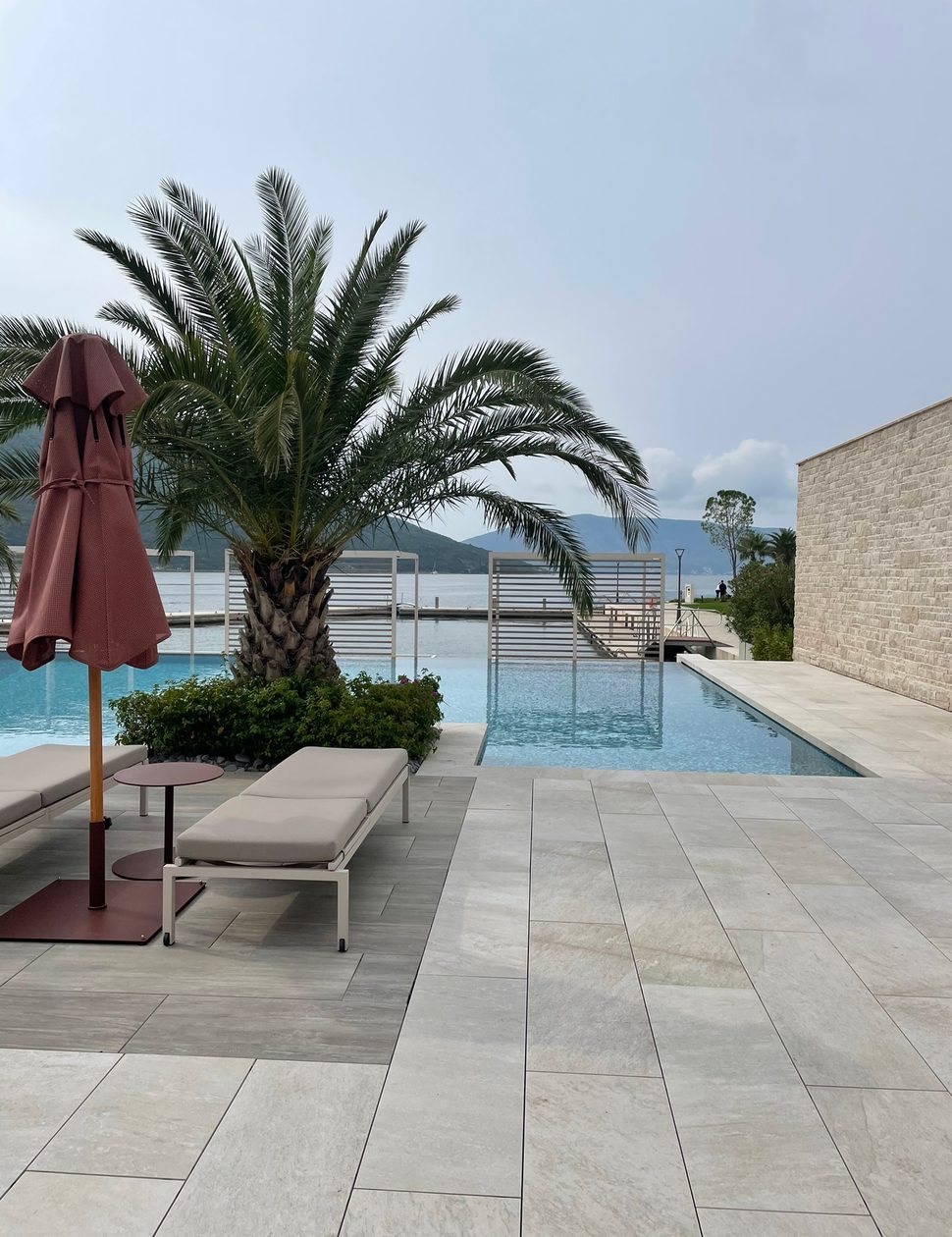 portonovi pool montenegro