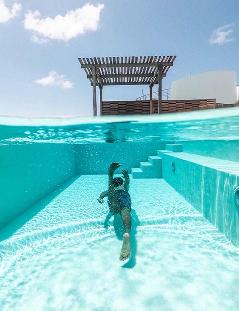 maldives villa pool
