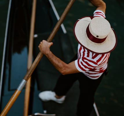 Gondolier, Venice