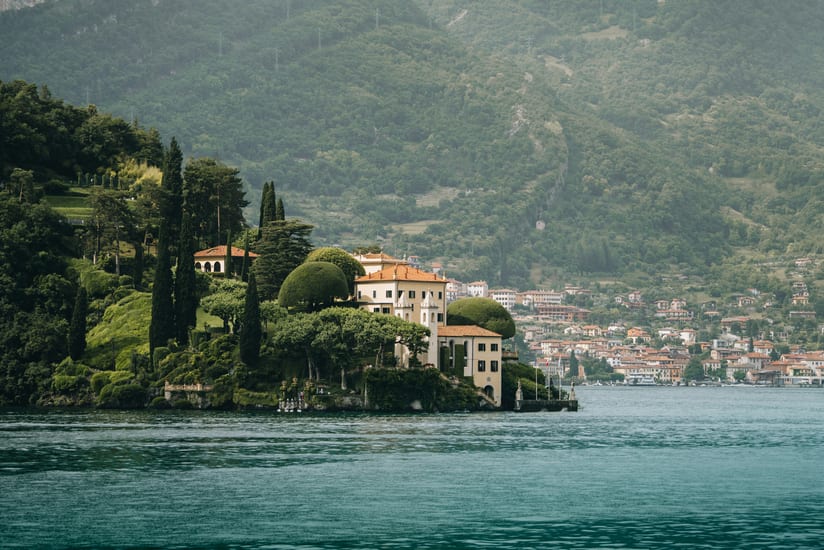 Lake Como coastline