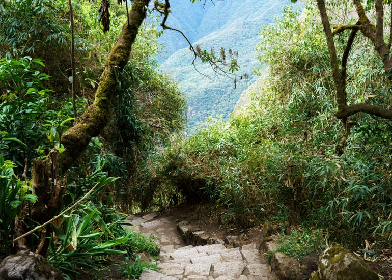 inca trail sacred valley urubamba peru