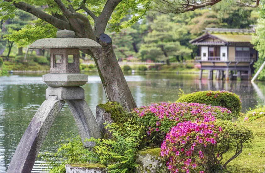 Kenroku-en garden in kanazawa in japan