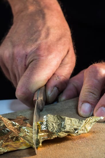 gold leaf workshop in kanazawa japan