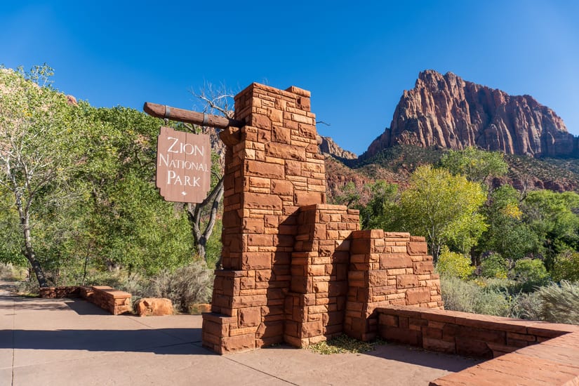 zion national park sign in utah in usa